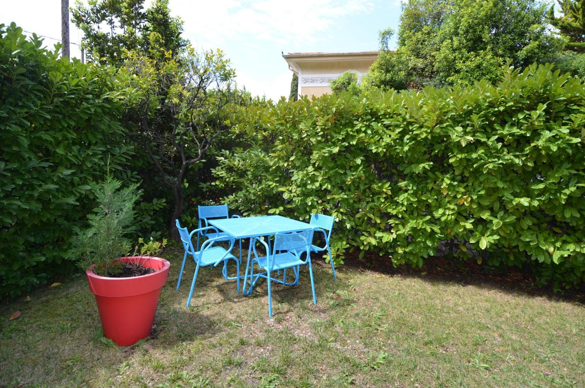 Parc Louisa - Appartement D'Epoque Avec Jardin Et Parking 4 Personnes Le Port De Nice Dış mekan fotoğraf